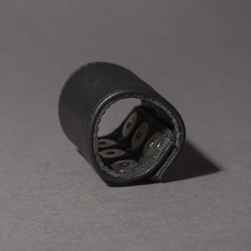 Wide Soft Leather Ball Stretcher - Image 2