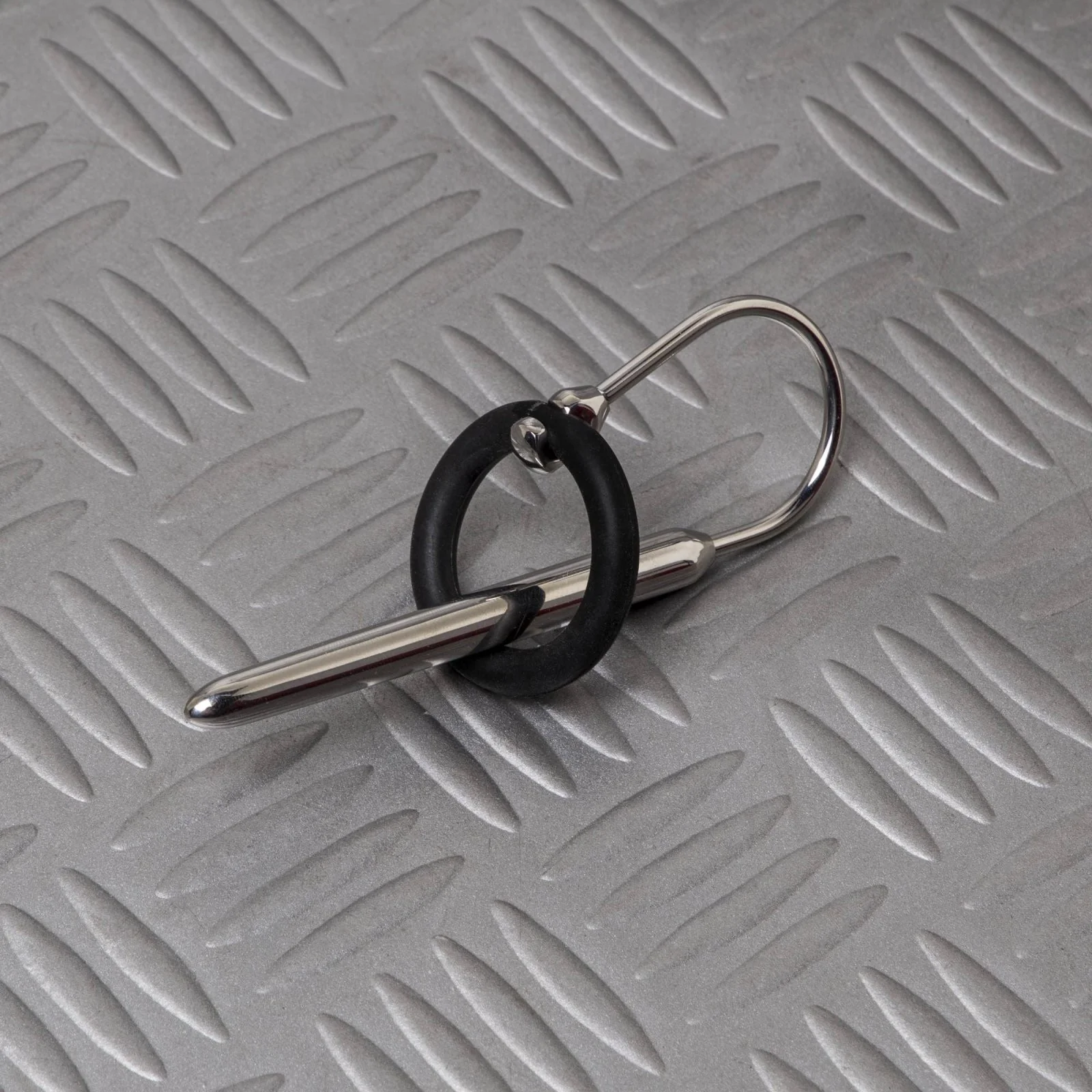 Penis Plug with Rubber Ring, The Arrow - Image 2