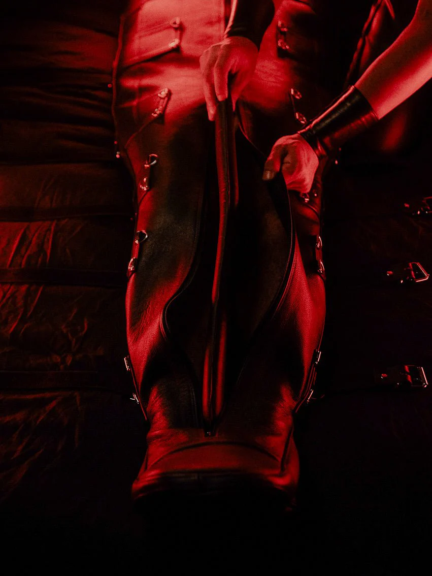 Deluxe Leather Lined Sleepsack - Image 11